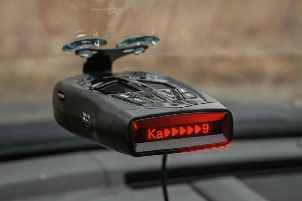 Ghid practic pentru intretinerea si utilizarea corecta a unui detector de radar